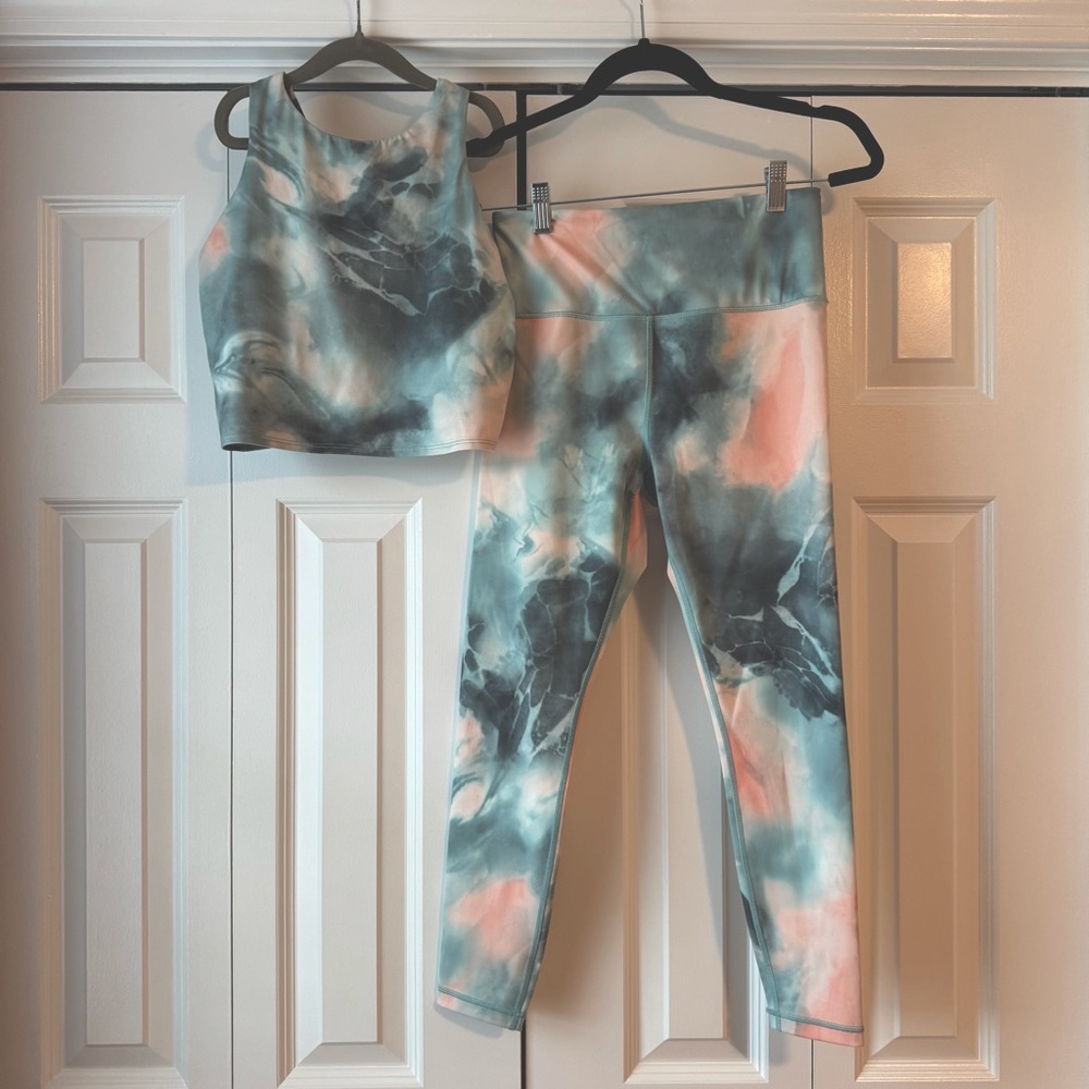 Athleta Bra & Legging Set